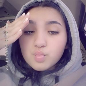 Meet your Posher, Jasmine